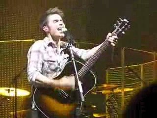 Kris Allen - Hey Jude (Manchester 9/15)