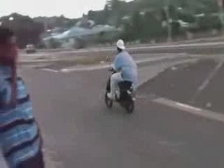 Rions un peu avec un sauvageon camé