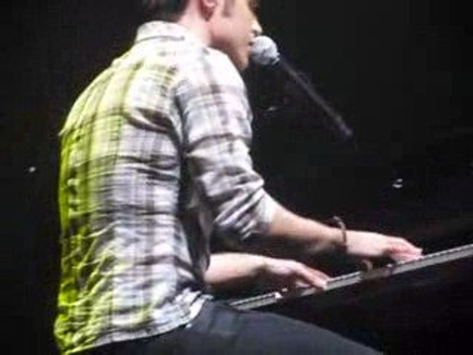 Kris Allen - Ain't No Sunshine (Little Rock 7/25)