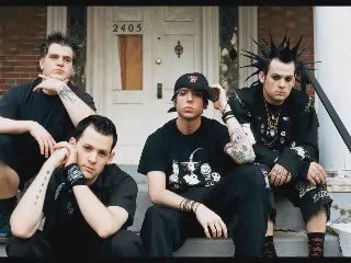 Talk 'N' Roll - Punk or Not Punk?