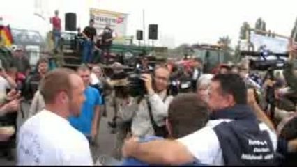 Strasbourg : du lait déversé dans le Rhin