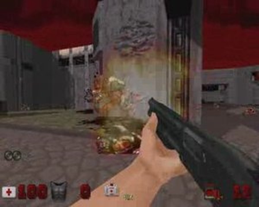 Duke Nukem 3D - Desert Base (partie 1/2) avec Duke Plus