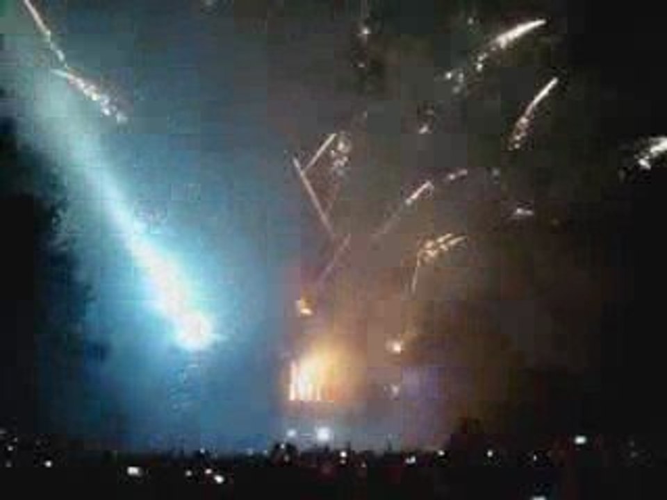 Q-BASE 09