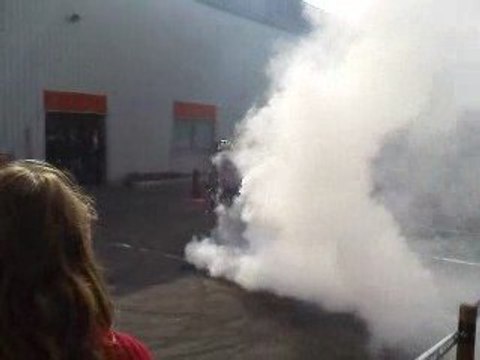 burn stunt dafy moto saint cyr sur loire