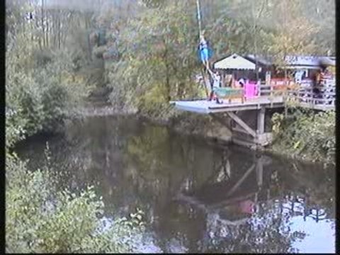 Saut à l'élastique de rudy sur le viaduc de la Souleuvre