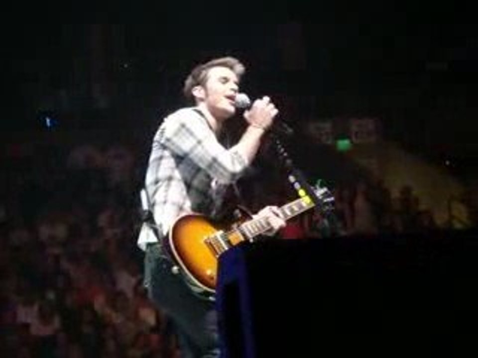 Kris Allen - All These Things That I've Done (Oakland 7/11)