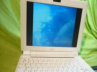 eeePc 1000h - lecture vidéo