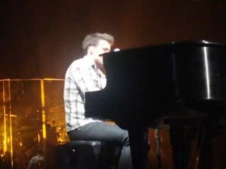 Kris Allen - Bright Lights (Boston 8/18)