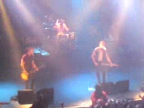 McFly - POV part 2 (live au Bataclan)