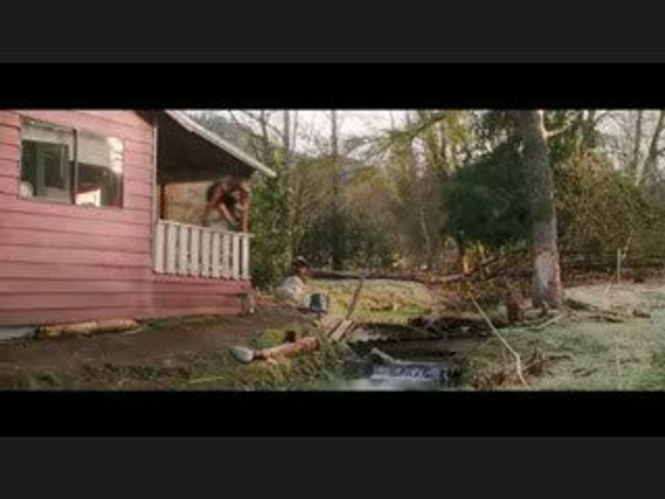 The Twilight Saga: New Moon Movie Trailer