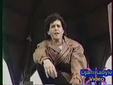 Amirouche Ah Adda Lahlou clip Kabyle années 90