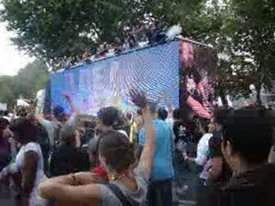 Techno parade 2009 JOACHIM GARRAUD!