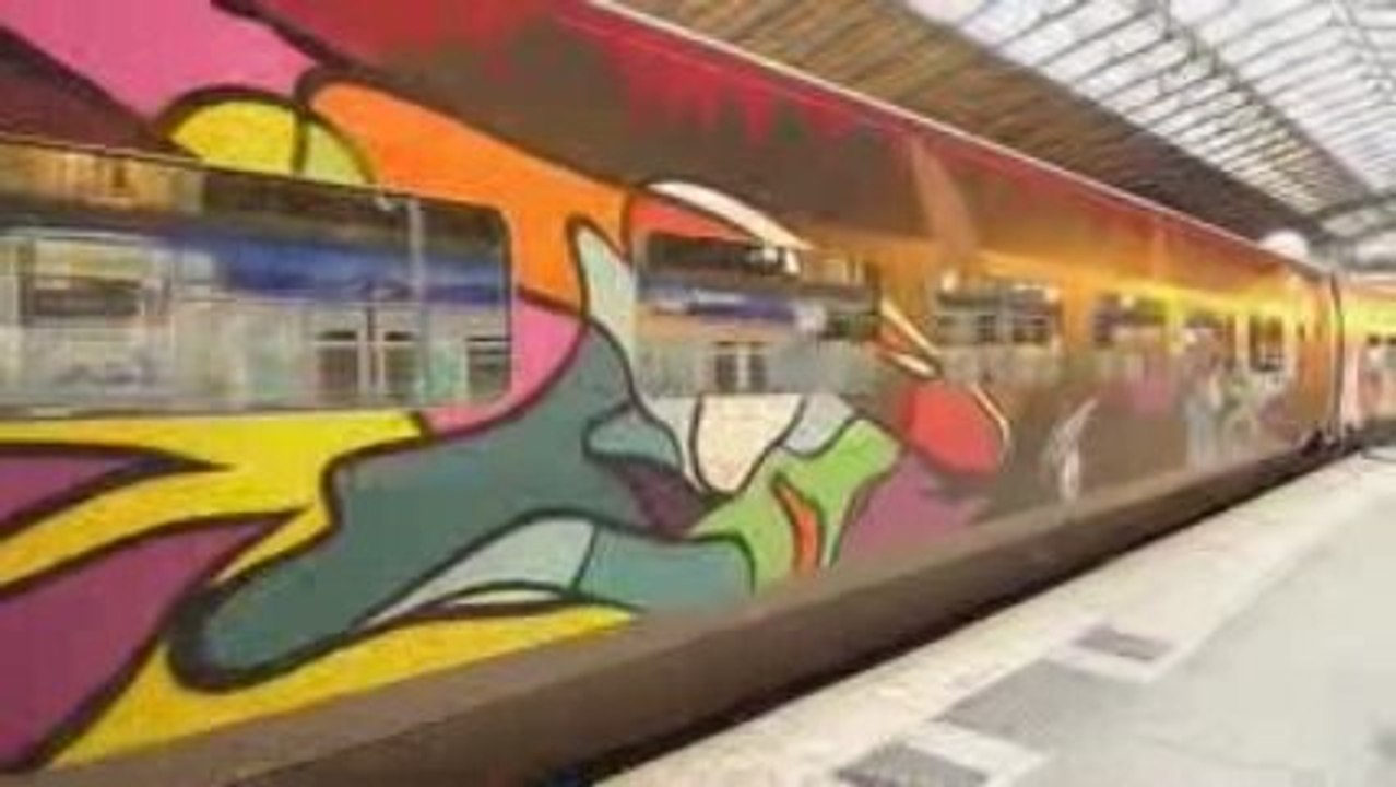 Train Thalys TGV graffé par JONONE, NUNCA, OPAK, SEAK, SOZYO