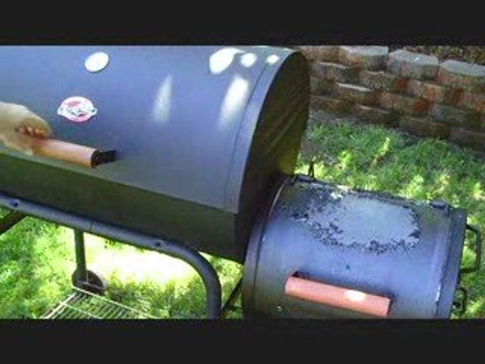 Smoked Pulled Pork - www.Cooking-Outdoors.com