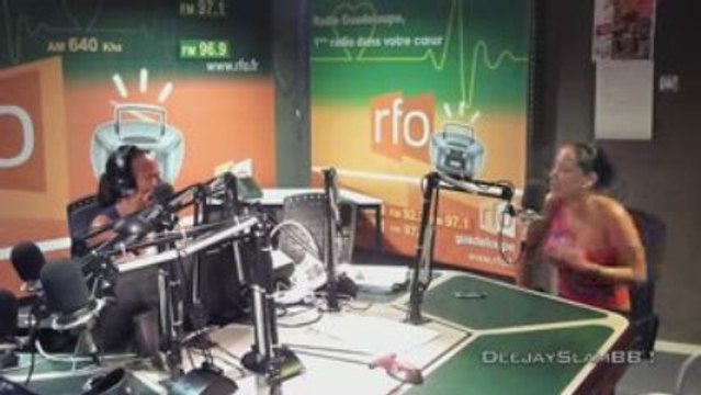 Kénédy en ITW à RFO Guadeloupe avec Sylviane