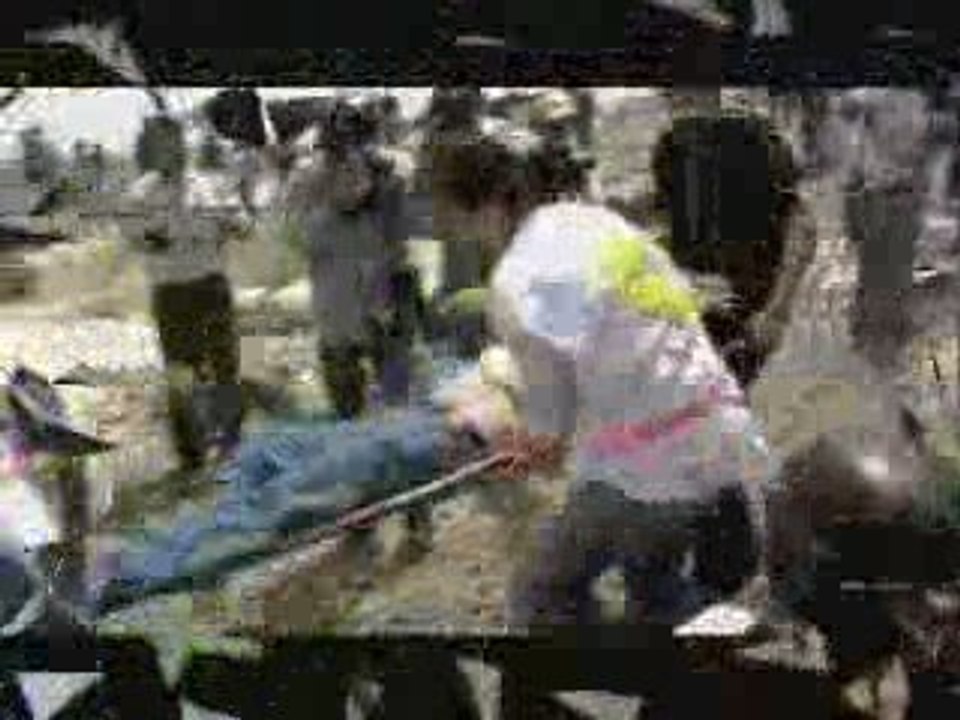 Ahmed Bukhatir  Al Quds Tunadeena Nasheed