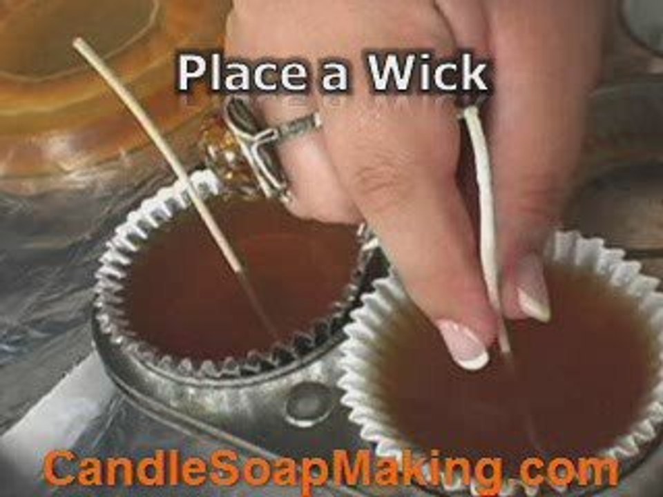 How to Make a Candle - 4 Easy Step-by-Step Techniques
