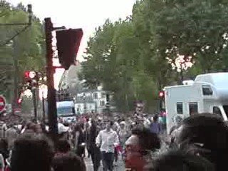 Techno Parade 2009 Char DJ Hero Invaders² Joachim Garraud