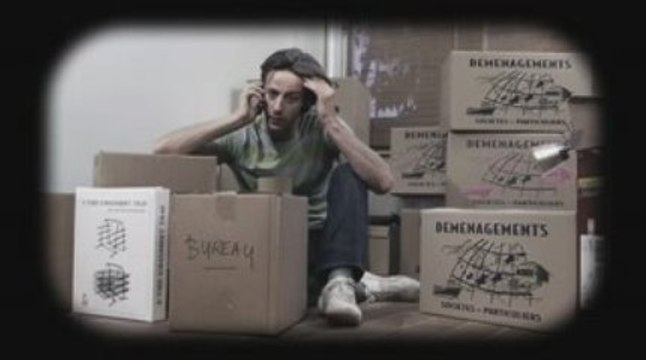 Organiser un déménagement avec votre assistant privé Officéo