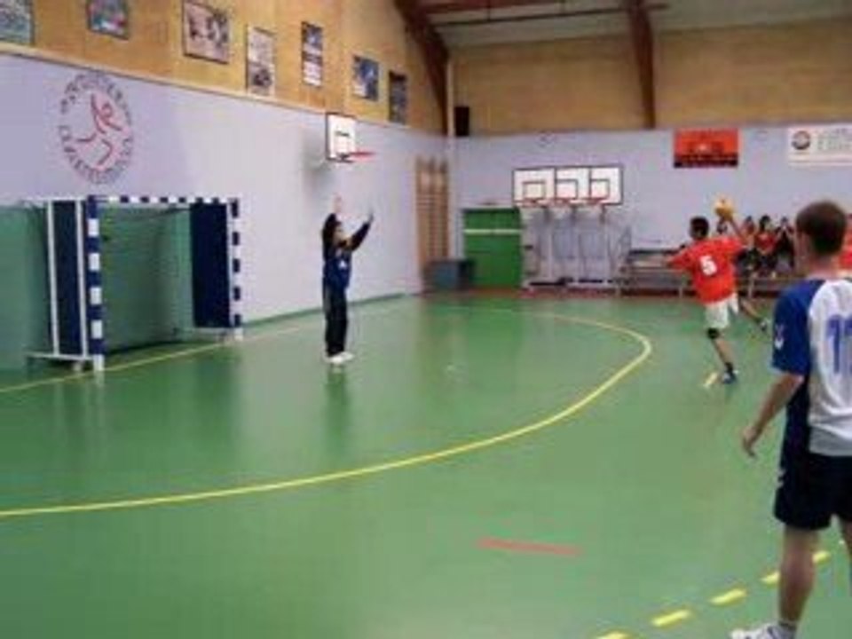 Isia au penalty