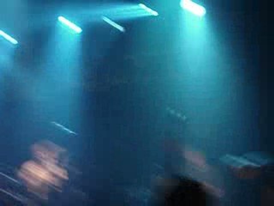 Mcfly 18.09.09 Bataclan Paris ( Everybody knows)