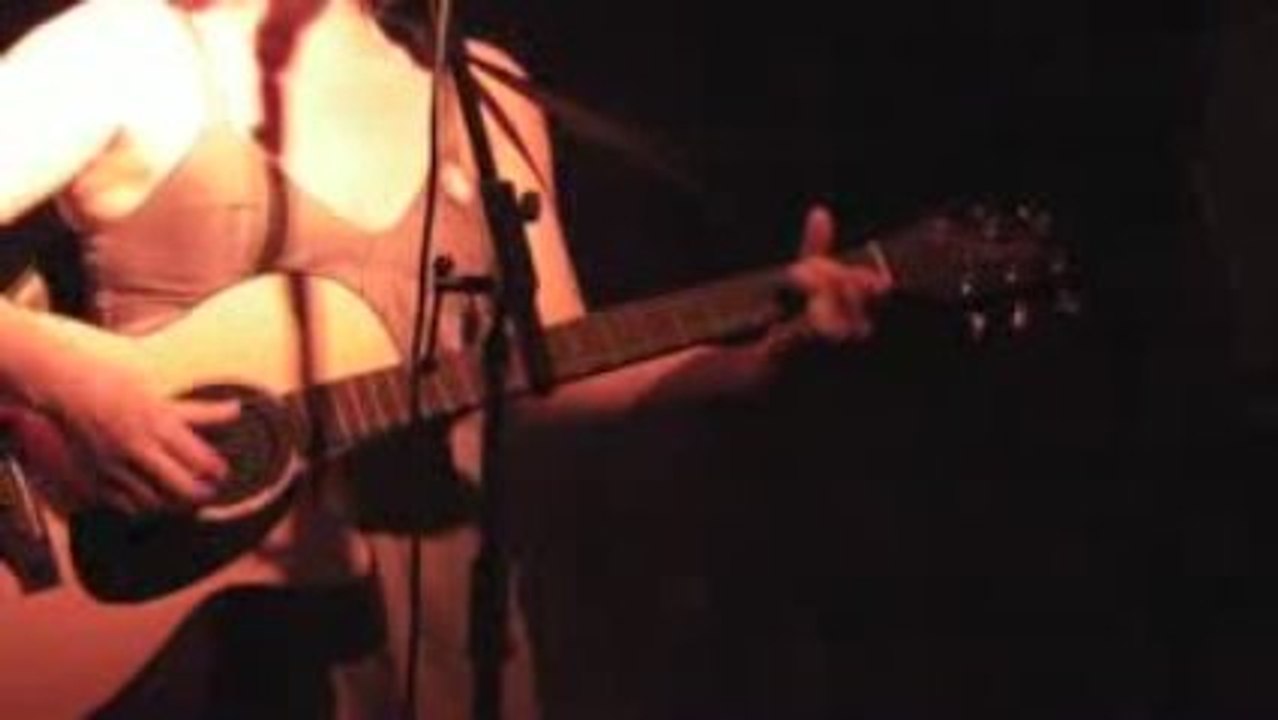 Drou and the candy kid