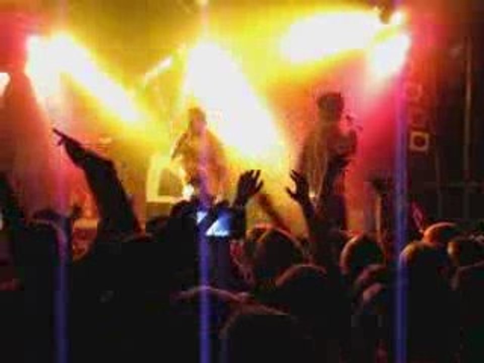 Pitvalid - Mittelfinger (live @ Green Beach 09)