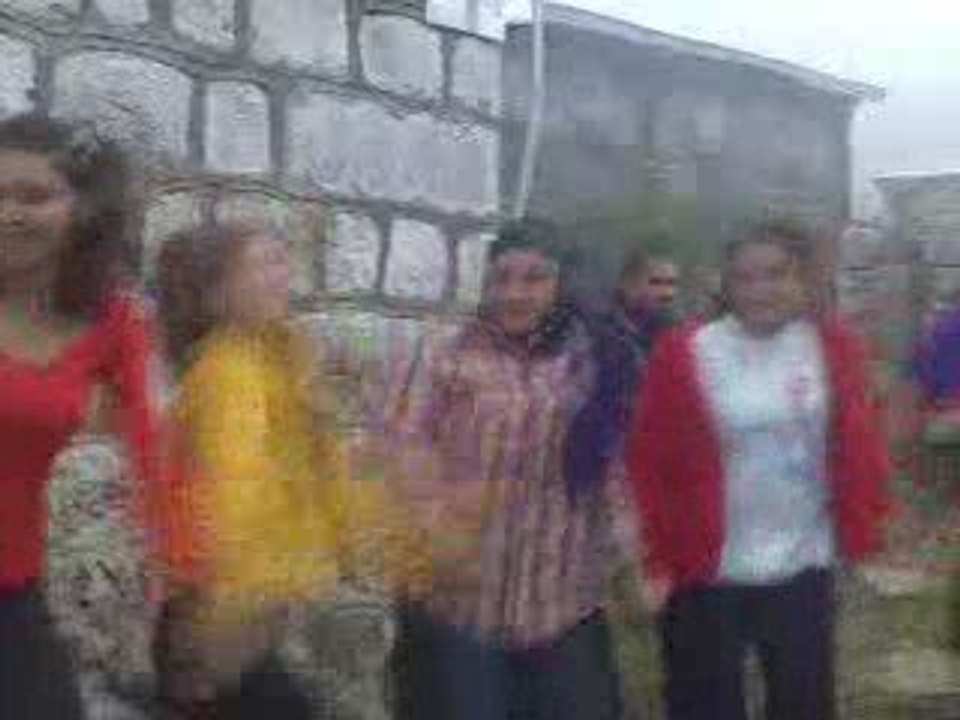 AMLAKİTTE KAPIDA HORANA DEVAM-KAVRUN.TR.GG