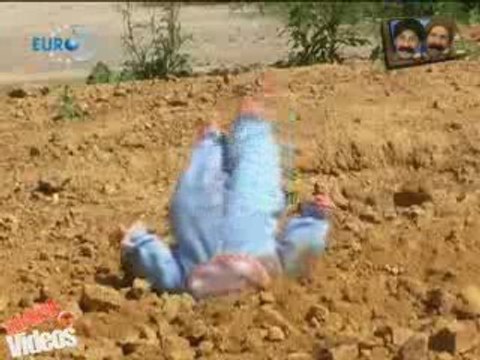 Küçük Emrah Koca Kafa Olursa Ne Olur? =) Kopacaksınız :))