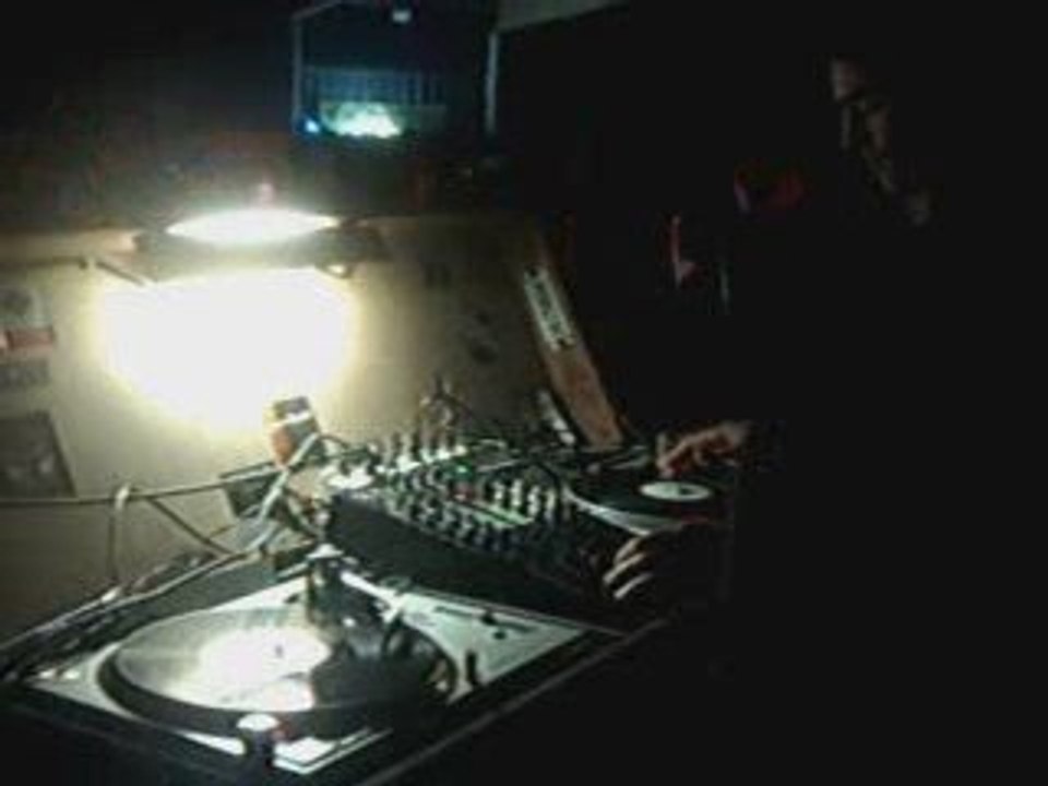 La Bestiole le 11 avril à La Roche Meillard pour PUR-T-RAPY