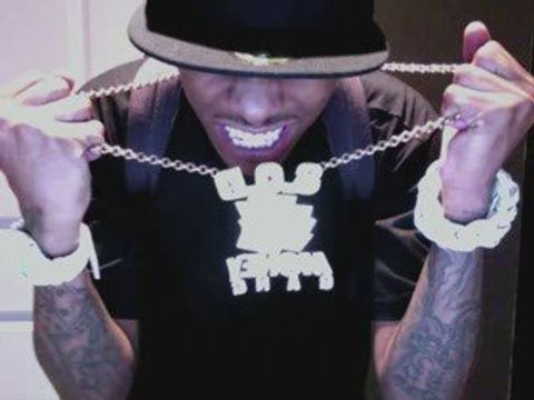 Soulja Boy Ft. Jbar , Lil PlayBoii & 350 - Gucci Louie This