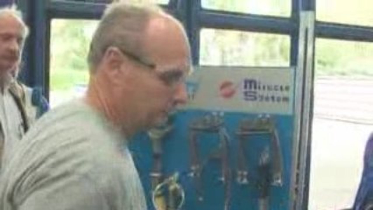 UP-TV Allianz Pressekonferenz: Ökobilanz Autoreparatur (DE)