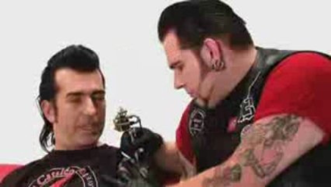 UBooks Literatur muss weh tun - Tätowierer