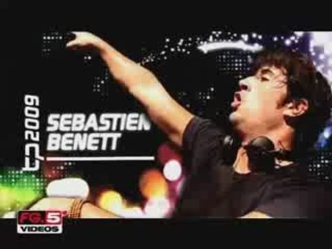 TECHNO PARADE 2009 : SEBASTIEN BENETT SUR LE CHAR FG