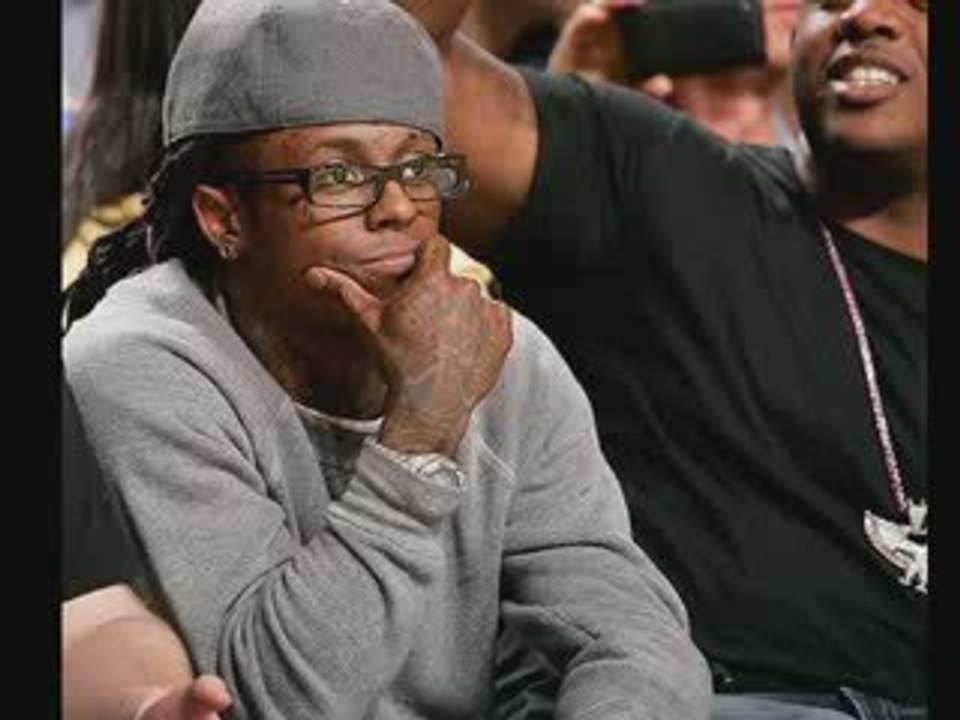 Weezy - Arount The Way