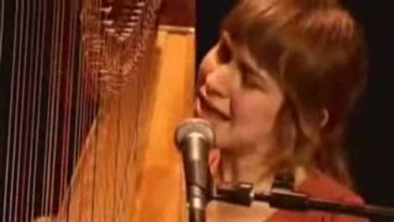 Joanna Newsom - Peach, plum, pear (directo)