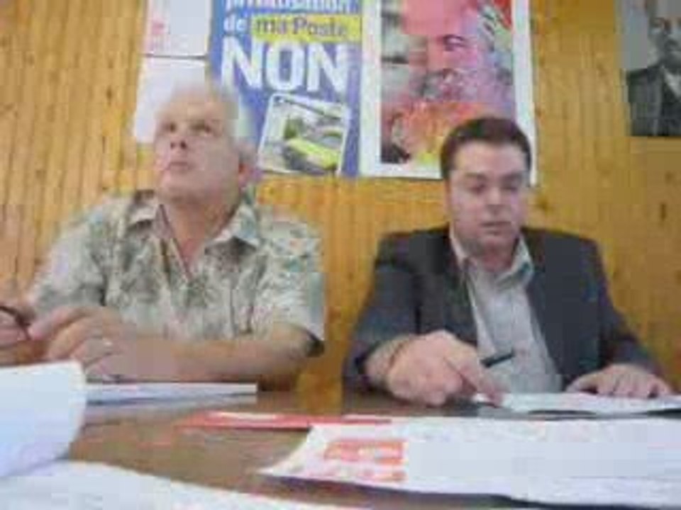 Les communistes contre la privatisation de la poste