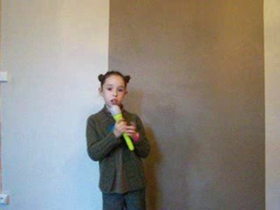 Laura chante toi + moi casting de l'école des stars 2009