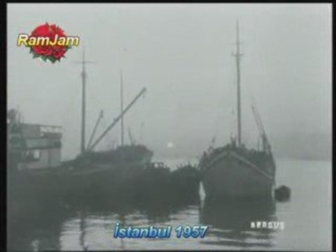 Zeki Müren - Doymadım Ben Gençliğime