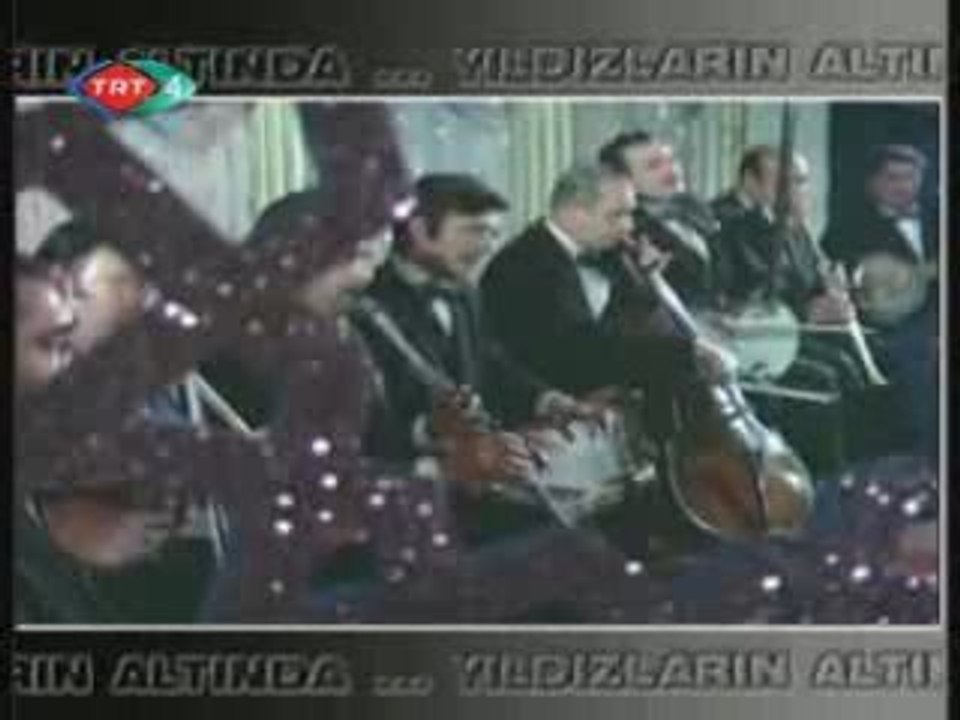 Zeki Müren - Ben Gamlı Hazan