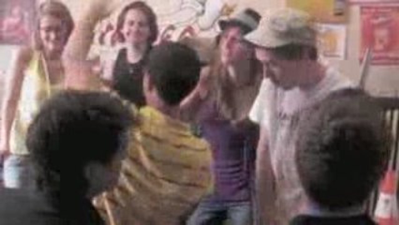 Video de rentrée des Kiné-Ergo Lyon 2009-2010 par l'ADEMKEL