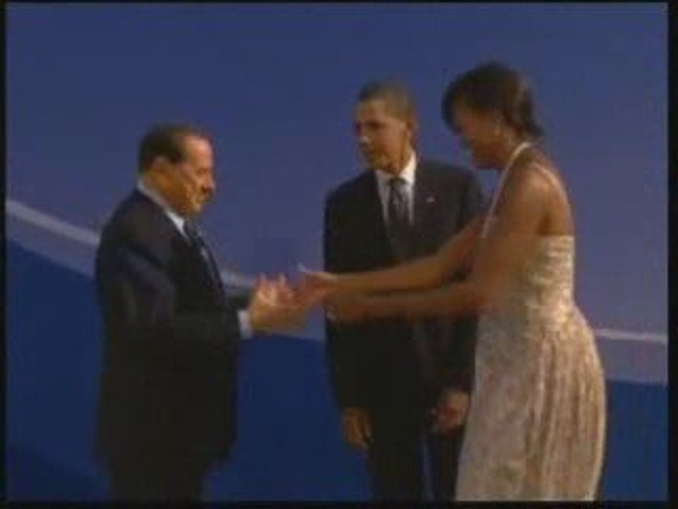 berlusconi imbarazza michelle obama