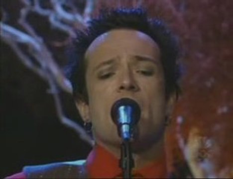 Stone Temple Pilots - Sour Girl (Live on Leno)