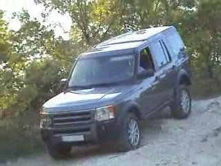 LAND ROVER DISCOVERY 3 TDV6 HSE par Nissan cahors