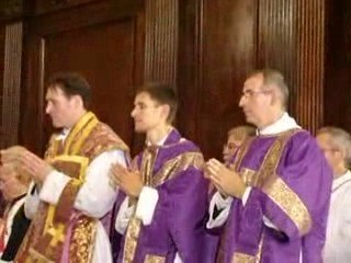 (3) ORDINATION SACERDOTALE A TOULON