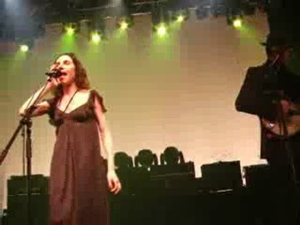 PJ Harvey/John Parish au Bataclan Dim 17/05/2009