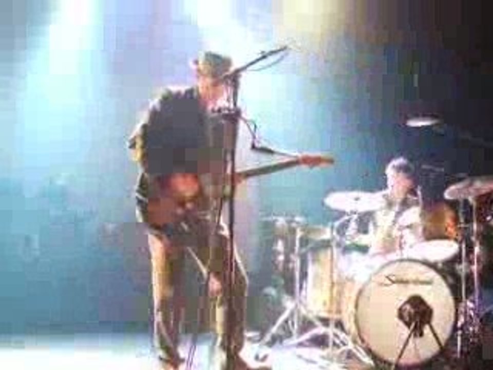 PJ Harvey/John Parish au Bataclan Dim 17/05/2009