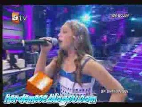 Aycan Çelik - Benim İçin Üzülme