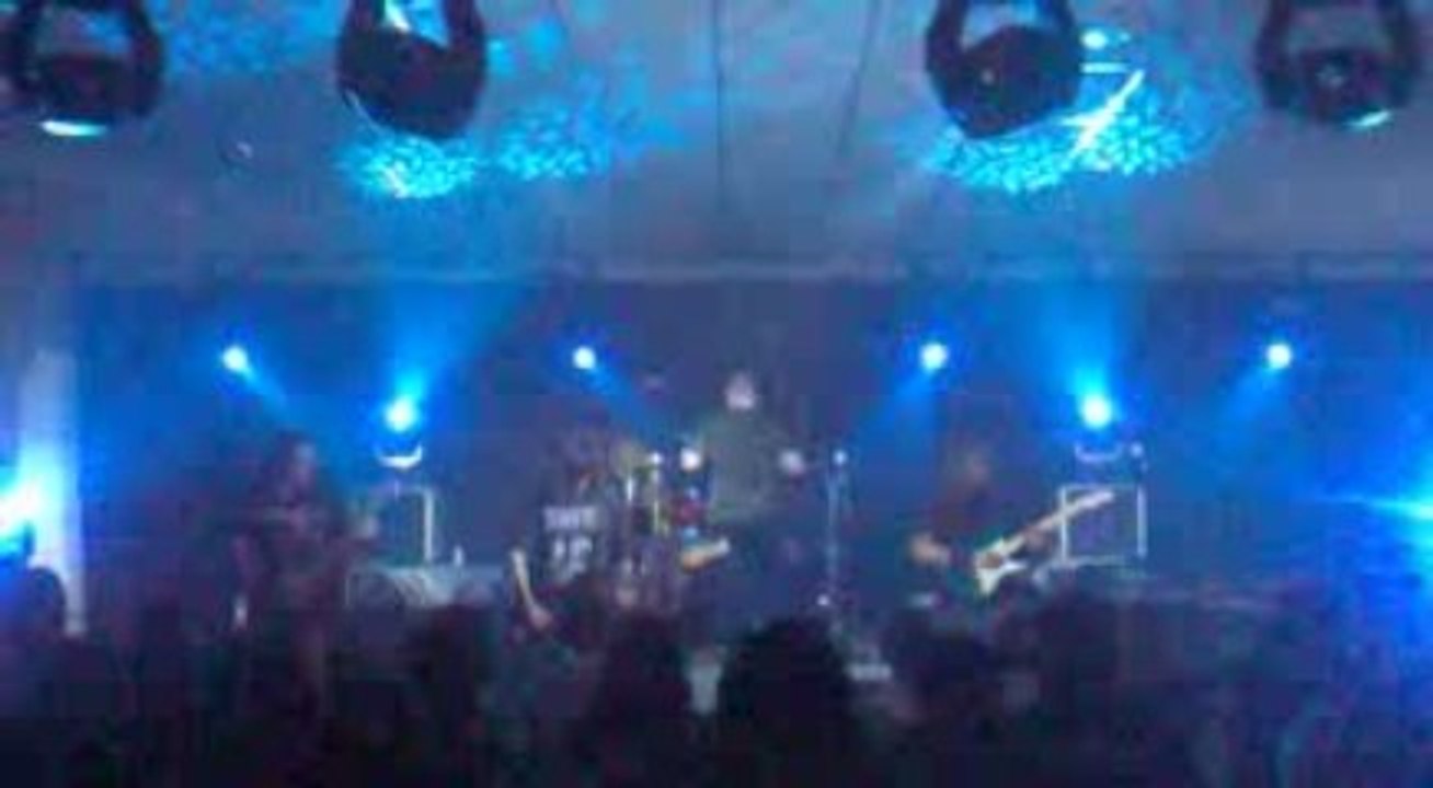 Invaders-Tributo Iron Maiden