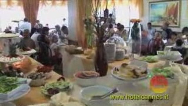 Vacanze a Bellaria, Hotel Cannes,sul mare a Rimini